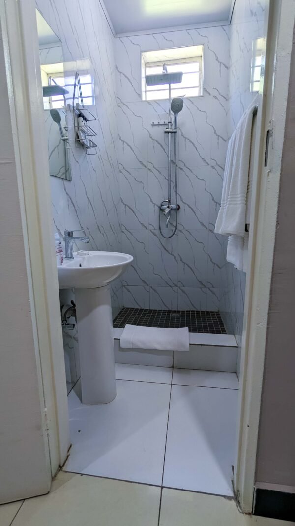 Executive Room - Image 16